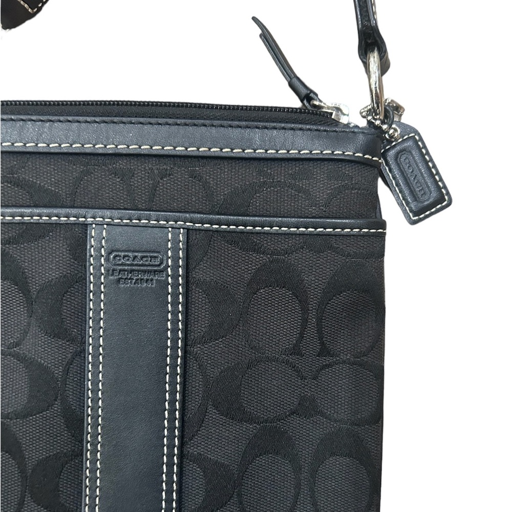 🤩 SALE COACH Crossbody Black Purse - Picture 6 of 6